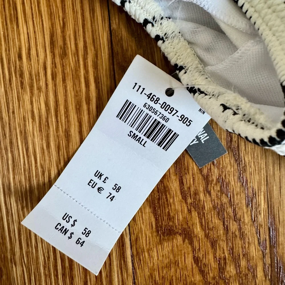 Abercrombie & Fitch Original Cheeky One-piece Swimsuit - Picture 6 of 6